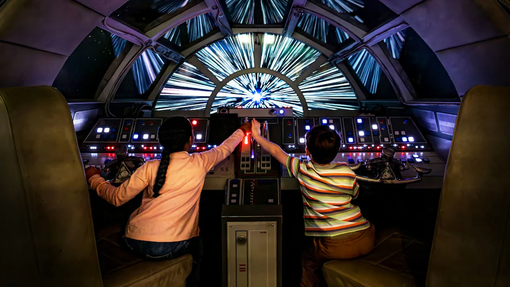 Interior del Disney Treasure