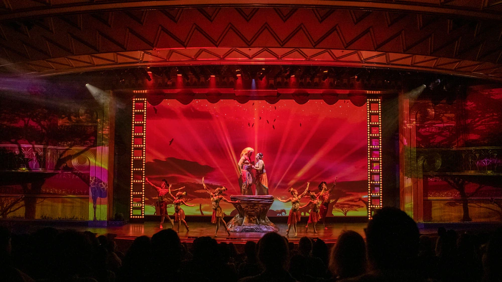 Interior del Disney Treasure