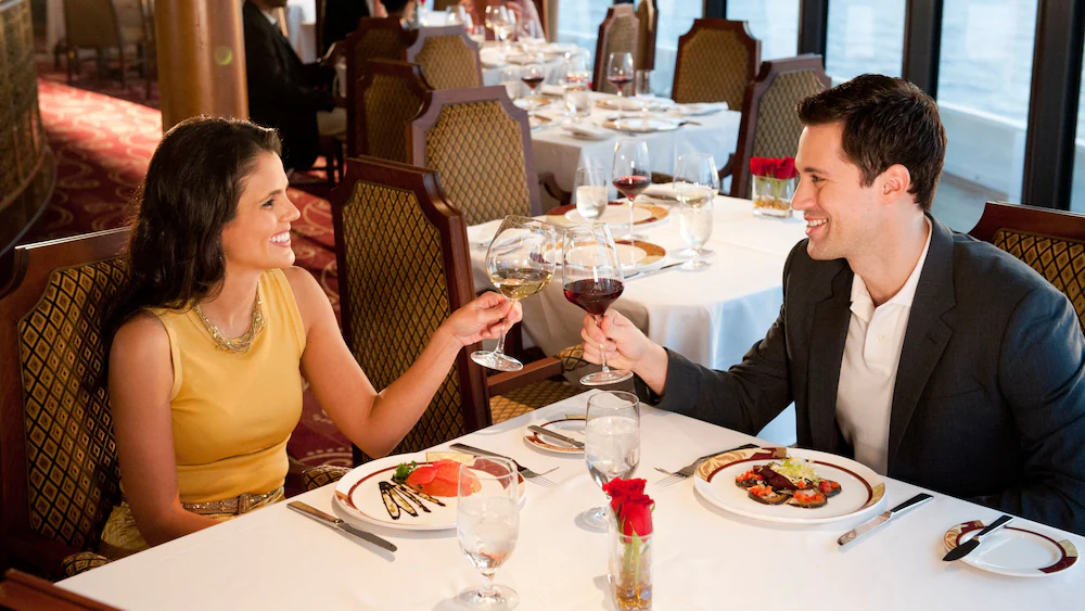 Interior del Disney Treasure